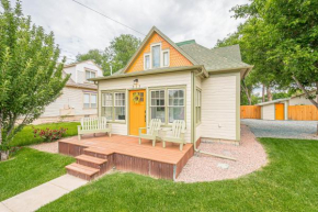 Atchee I Downtown Charm With A Private Backyard
